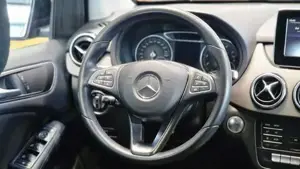 Mercedes-Benz B 180 Bild 17
