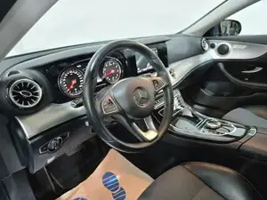 Mercedes-Benz E-Klasse Bild 7