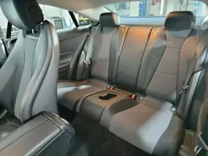 Mercedes-Benz E-Klasse Bild 11