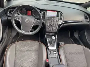 Opel Cascada Bild 18