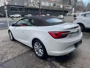 Opel Cascada Bild 14