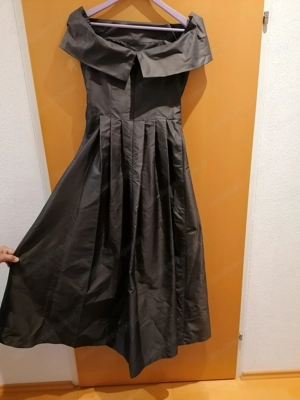 Ballsaison! Schönes, bodenlanges Ballkleid. Nie getragen, neu.  Bild 2