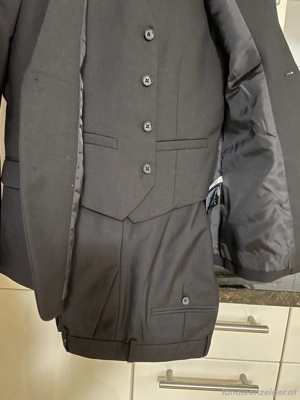Anzug Gr.: 146 Wie Neu! Bild 2