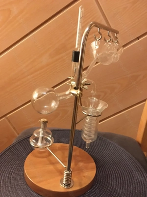 Kleine Schaubrennerei ca. 35 cm Höhe Bild 2