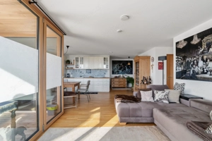 Traumhafte und sonnige Dachgeschosswohnung!