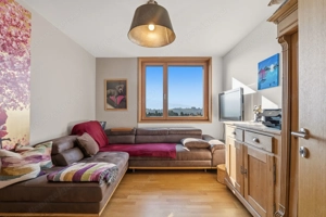 Traumhafte und sonnige Dachgeschosswohnung! Bild 6