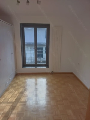 Gepflegete 2-Zimmerwohnung in zentraler Lage zu vermieten Bild 2