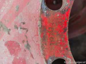 Traktorreifen komplett 