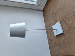 Tischlampe kabellos, Originalverpackung