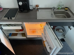 XXXLutz Teeküche inkl. Herd & Kühlschrank