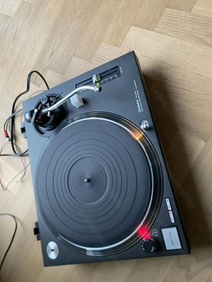 TECHNICS SL-1210 MK2 (2 Stück) Rarität  Bild 5