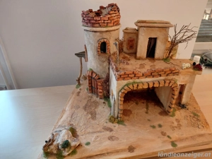 Selbstgemachte Krippe zu verkaufen Bild 2