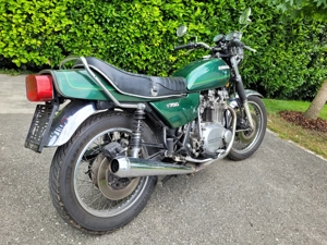 Kawasaki Z750 Twin Bild 4