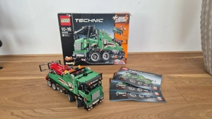 Lego Technic 42008   Abschlepptruck mit Power Functions