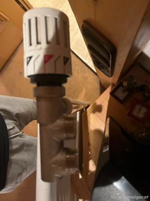 HandtuchHeizkörper mit E-Patrone Bild 2