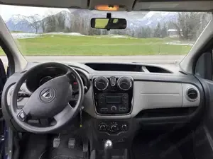 Dacia Dokker Lauréate 1,6 MPI 85 Kombi   Family Van Bild 2