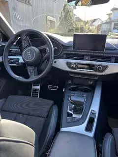 Audi A4 Bild 2