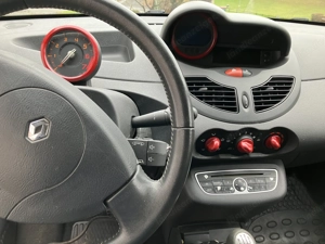 Renault Twingo "Rip Curl" Bild 5