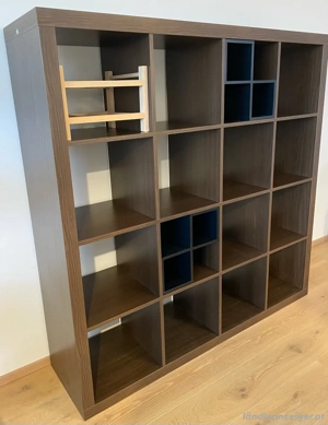 IKEA Kallax-Regal dunkelbraun 149,5x149,5x39cm  Bild 2