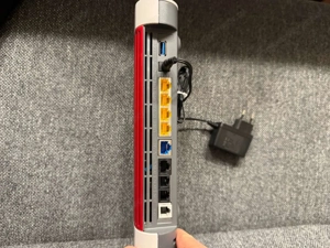 Fritzbox 7590 (FRITZ! Box) Bild 2