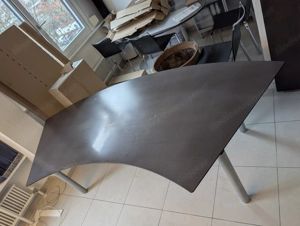 Zu verschenken: Großer Konferenztisch (2,5m breit) an Selbstabholer Bild 3