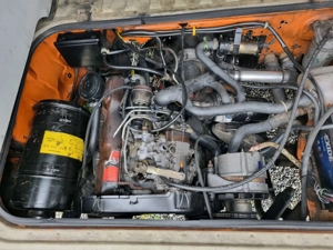 VW T3 Camper 1.6TD Bulli Hochdach Turbodiesel Bild 10