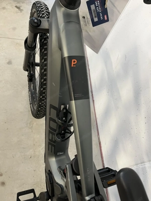 Generalüberholtes Cube	Stereo Hybrid 120 Pro 750 flashgrey n orange 2024 Bild 2