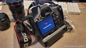 Canon EOS 500D + 18-200 Objektiv + Batteriegriff Bild 3