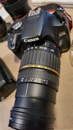 Canon EOS 500D + 18-200 Objektiv + Batteriegriff Bild 2