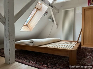 Massivholzbett mit Samina-Lamellenrosten Bild 1