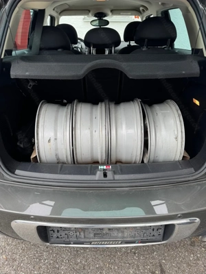 Mini Cooper D Countryman All4 Bild 8