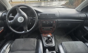 **VW Passat 1.9 TDI  BJ 20  KM TÜV bis Juli 2026 + 4 Monate** Bild 5