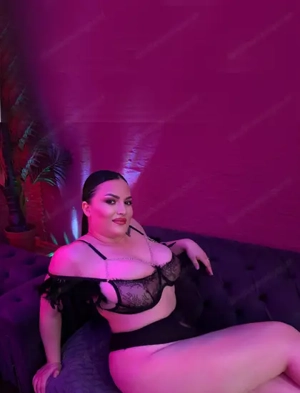 Vollbusiges Traum Girl 