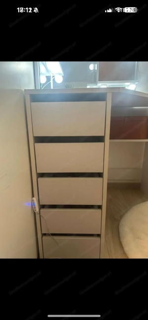 Schminktisch mit Led s + Stuhl Bild 2