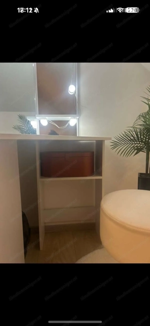 Schminktisch mit Led s + Stuhl Bild 3