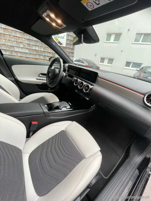 Mercedes Benz A180d  Bild 4