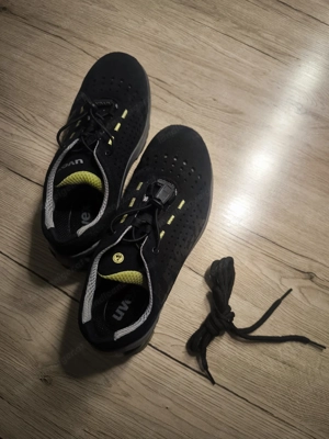 Uvex Arbeitsschuhe S1 Stahlkappen-Sicherheitsschuhe