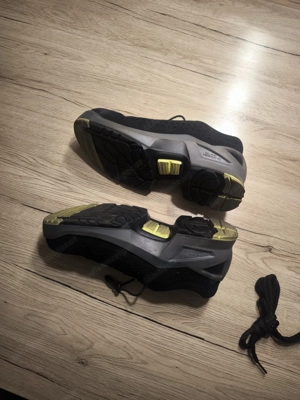 Uvex Arbeitsschuhe S1 Stahlkappen-Sicherheitsschuhe Bild 4