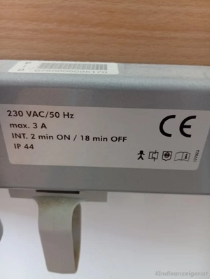 Krankenbett der Firma Feuerstein und Klocker GmbH Humantechnik