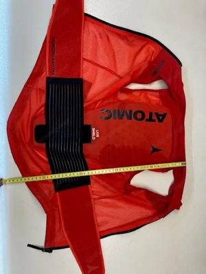 Rückenprotektor Atomic  Bild 2