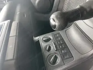 VW LUPO *neues Pickerl* bis 10 2026 1,4 TDI 75PS DIESEL SCHWARZ TOP vieles Neu Bild 6