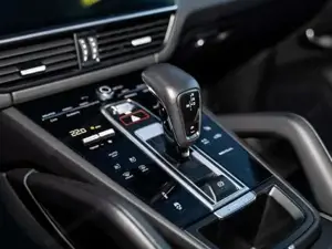 Porsche Cayenne Bild 12