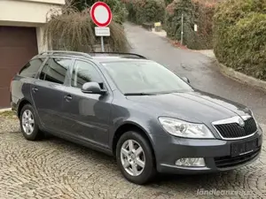 Skoda Octavia Kombi 1.6 Tdi  Bild 6