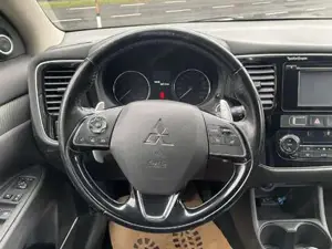 Mitsubishi Outlander Bild 11