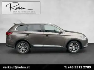 Mitsubishi Outlander Bild 4