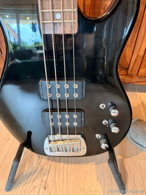 E-bass G&L