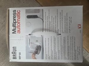 Saftpresser Braun  Bild 3