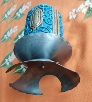 Kerzenständer mit Säulenkerze Bild 2