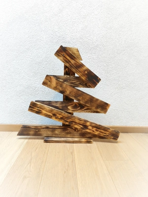Weihnachtsbaum aus Holz  Bild 2