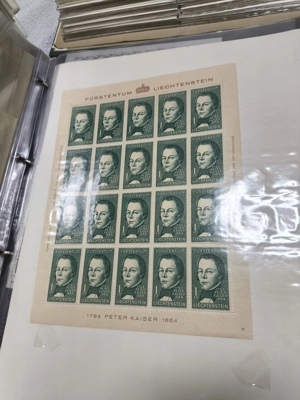 Briefmarken postfrisch Liechtenstein + Ertragsbriefe LI und CH Bild 4